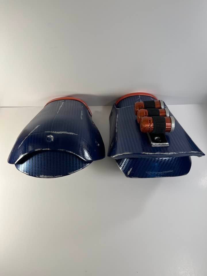 Deathstroke shoulders Titans Show version