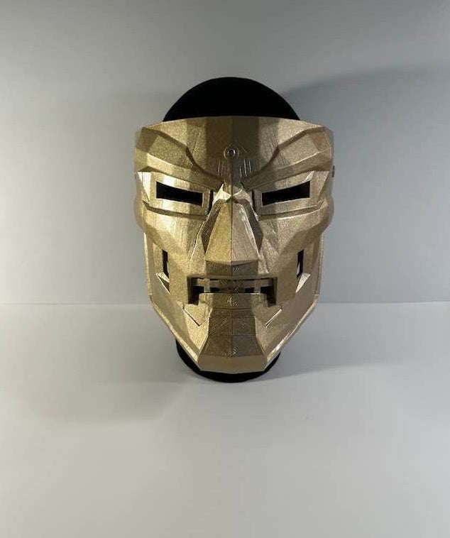 Dr. Doom Mask Variant version Pure Gold