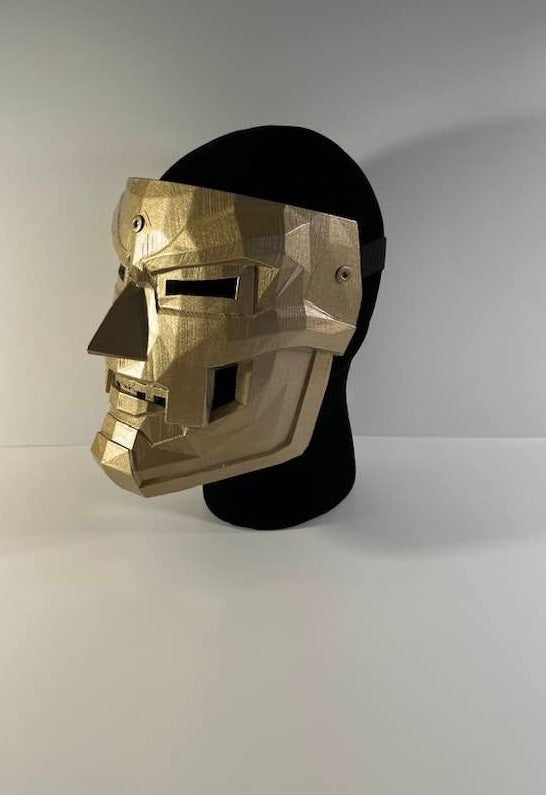 Dr. Doom Mask Variant version Pure Gold