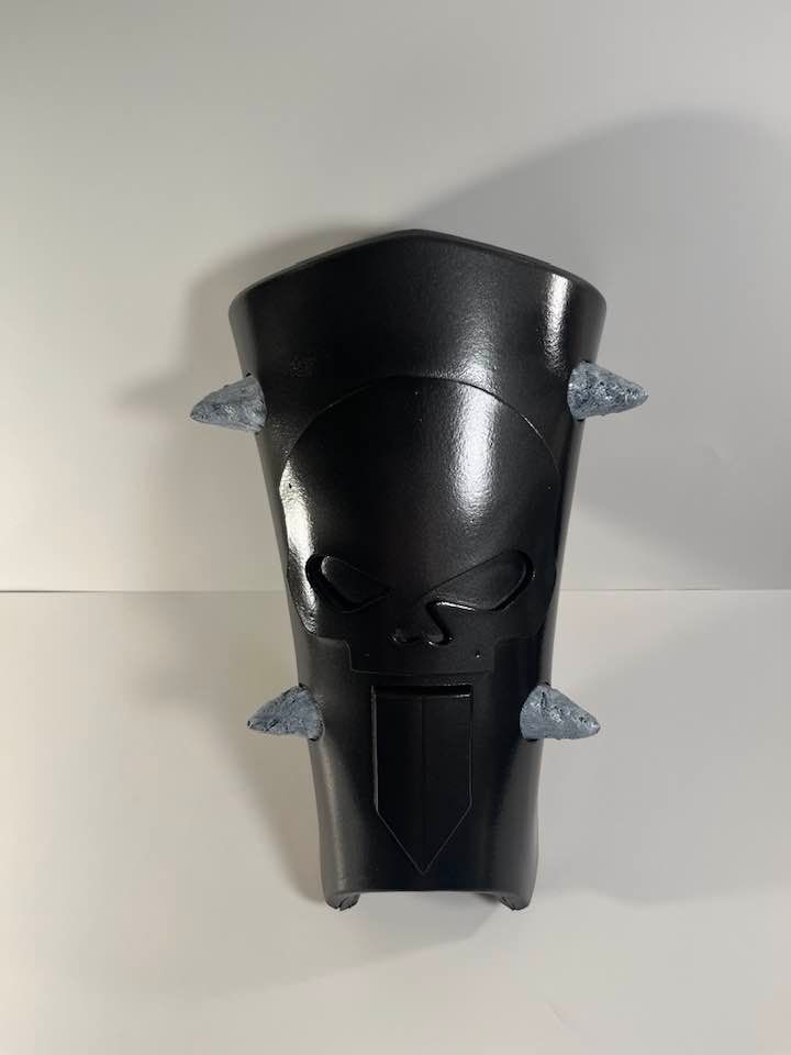 Skeletor shin armor costume. Heman Masters of the Universe .