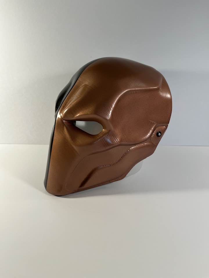 Deathstroke Arkham Origins mask and backplate both eyes open Copper/ Matte Black