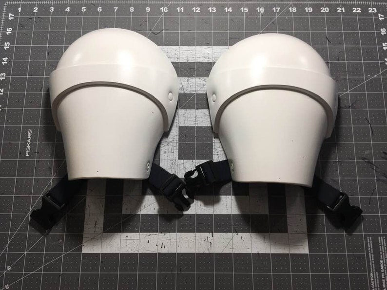 Moon Knight 4-piece combo set chest armor, mask, gauntlets & shoulders Matte White with Black or Gold Moon.