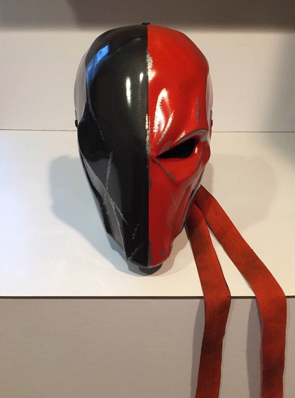 Deathstroke Arkham Origins mask & backplate Gunmetal Fire Orange
