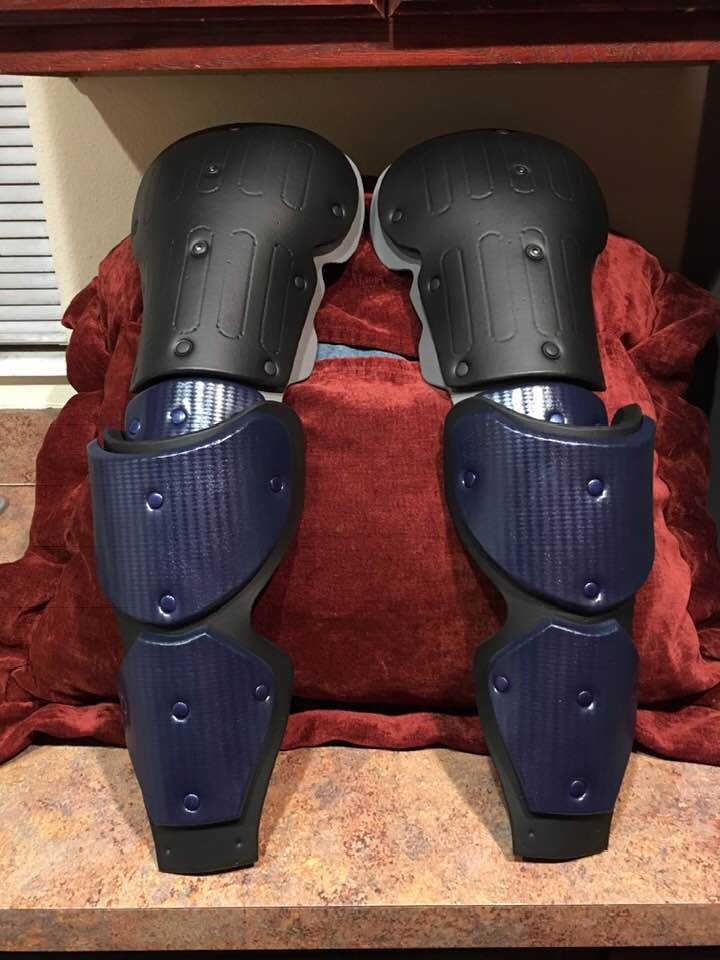 Deathstroke shoulder armor CW Arrow version Flat Black Blue Carbon Fiber Slate Gray