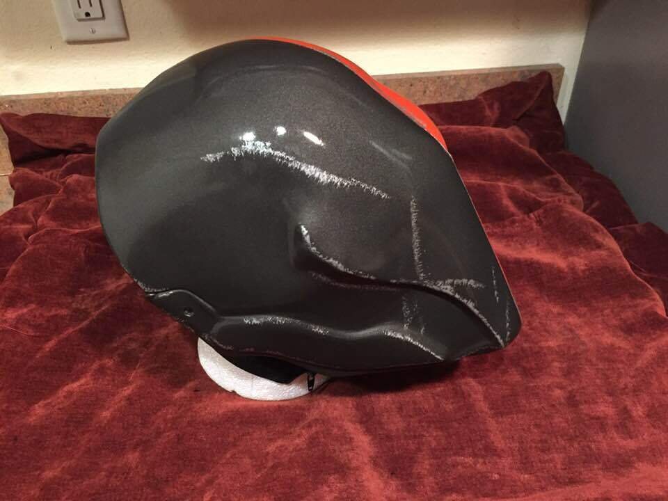 Deathstroke Arkham Origins mask & backplate Gunmetal Fire Orange