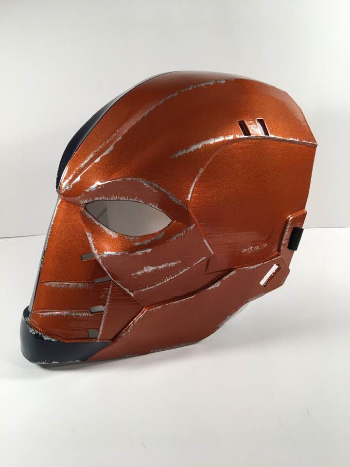 Deathstroke Titans TV show version mask and backplate. Metallic Orange Navy Blue