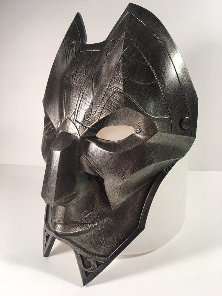 Jhin Mask from League of Legends Sahara Gold