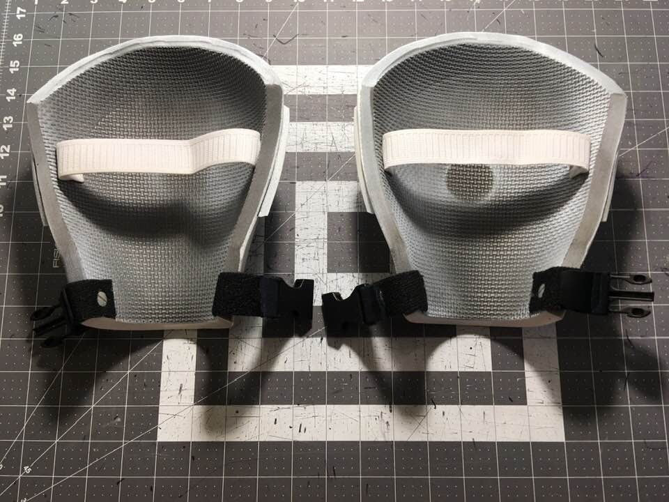 Moon Knight shoulders Matte White