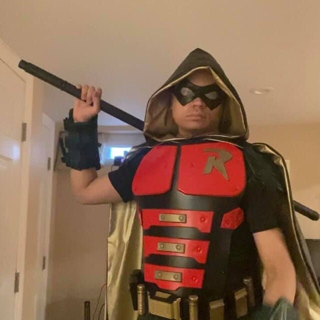 Robin chest armor Matte Black Crimson Red Pure Gold