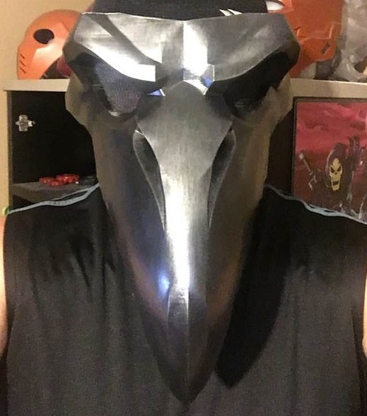 Reaper Nevermore mask from Overwatch or Plague Doctor