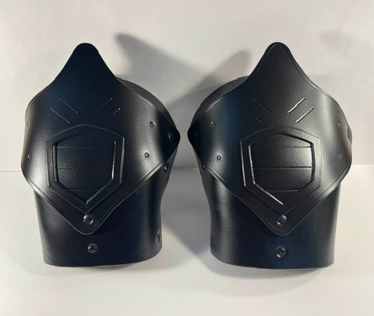 Flashpoint Batman Shoulders.