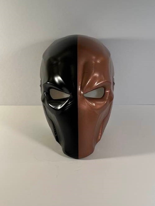 Deathstroke Arkham Origins mask and backplate both eyes open Copper/ Matte Black