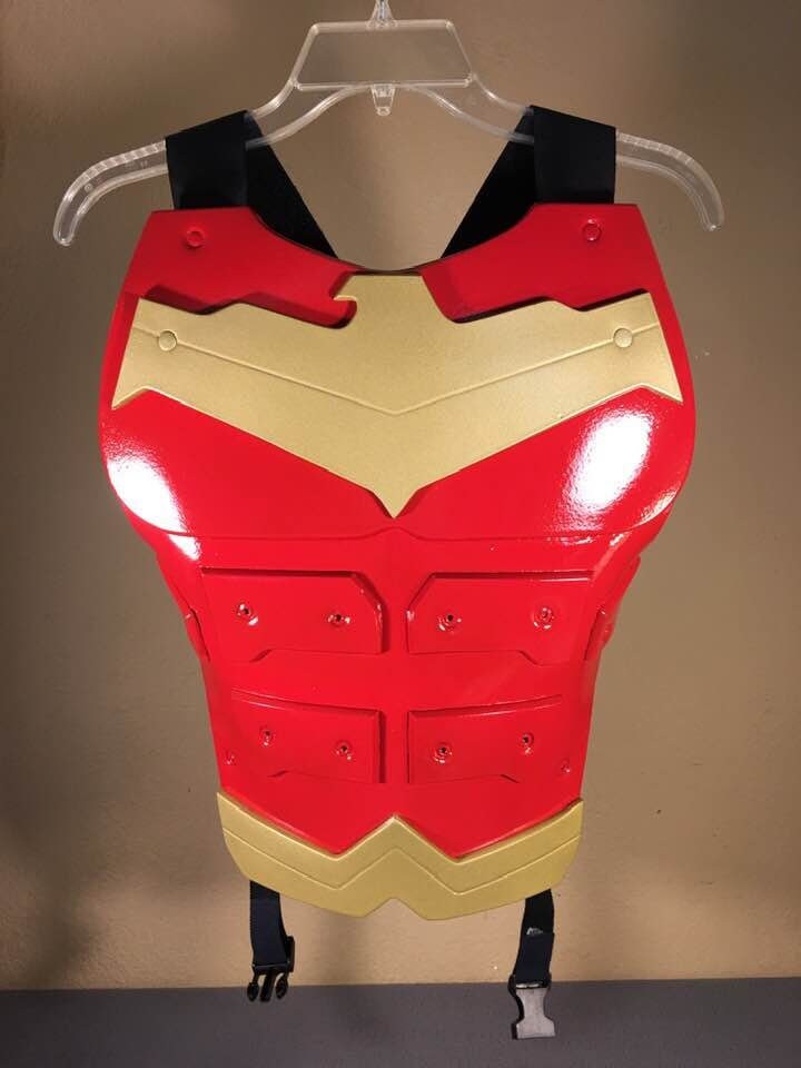 Wonder Man chest armor Apple Red Pure gold